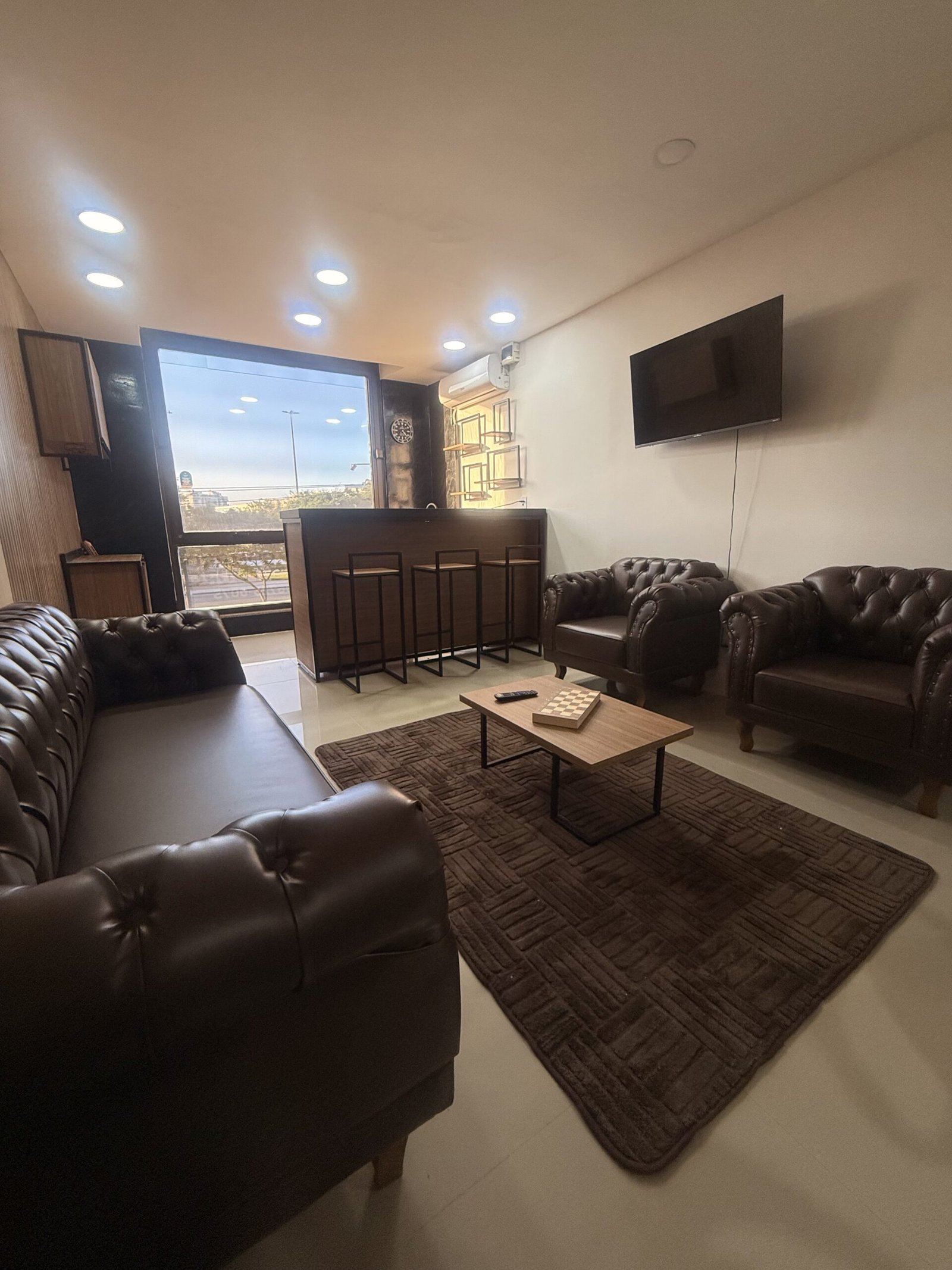 Análise profissional com ferramentas de alta precisão.